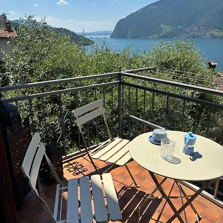 Villa La Casa Dell'uva Monte Isola